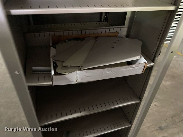 image for item MG9856 (4) cabinets