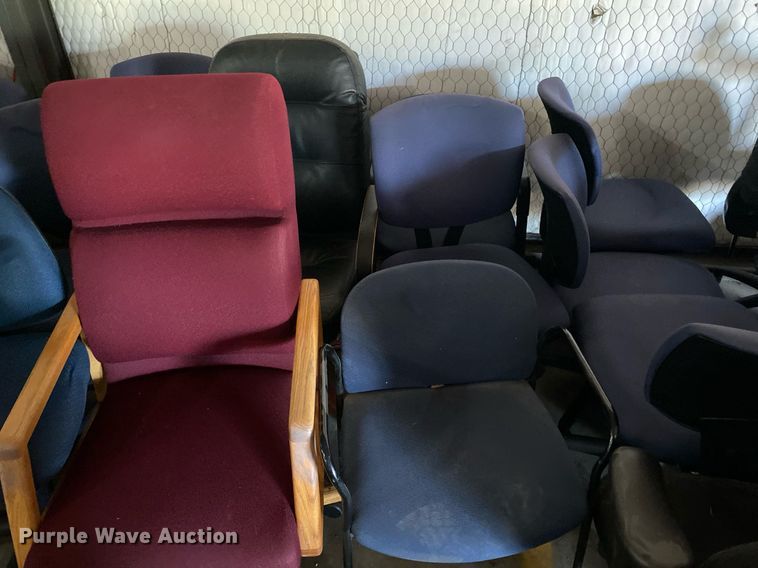 image for item MG9860 Approximately 39 chairs