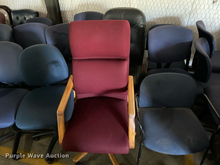 image for item MG9860 Approximately 39 chairs