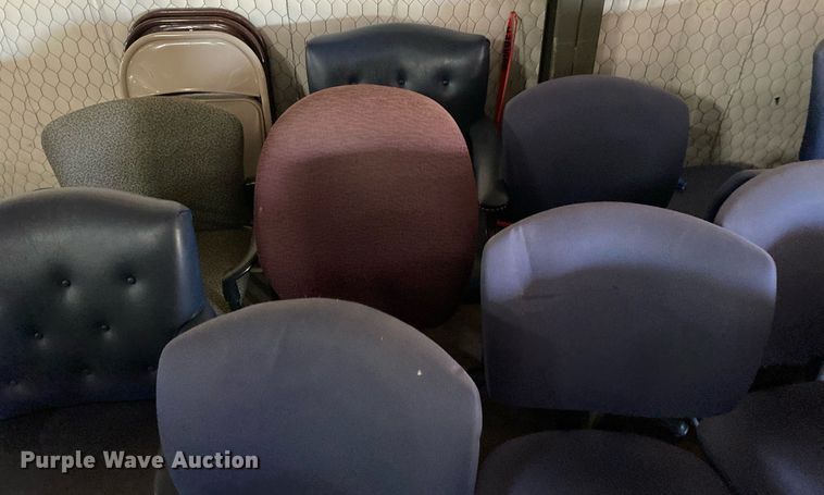 image for item MG9860 Approximately 39 chairs