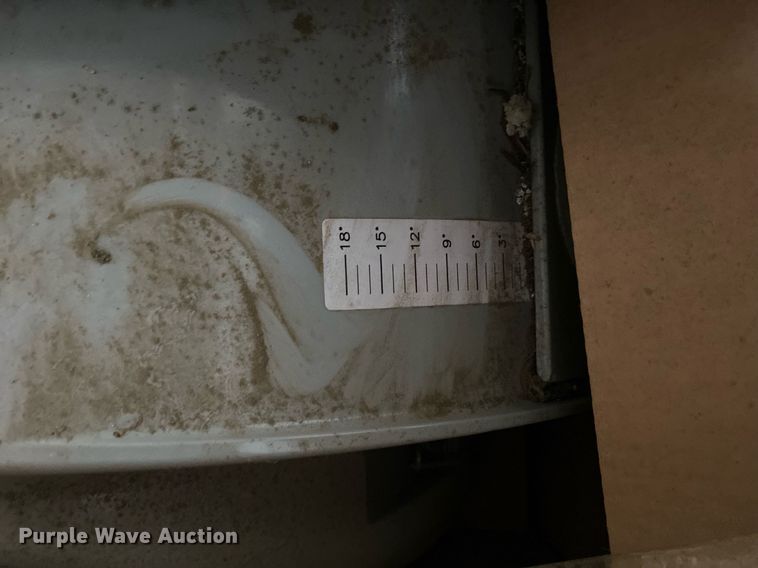 image for item MG9861 Approximately 13 Holophane Mongoose lights