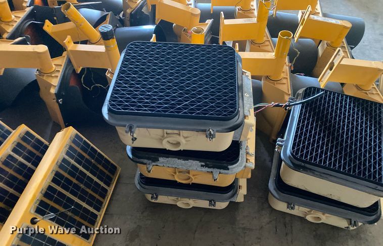 image for item MG9863 (25) traffic lights