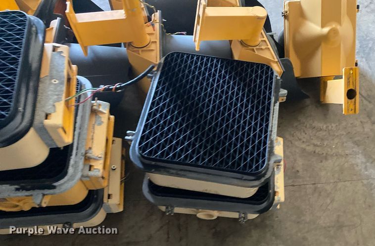 image for item MG9863 (25) traffic lights