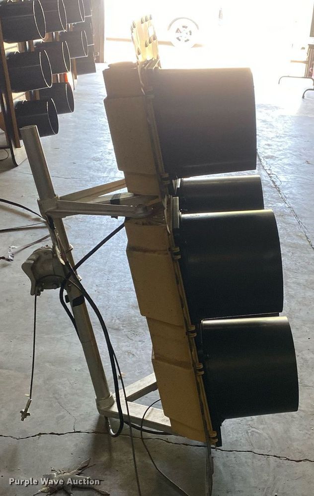 image for item MG9865 Stop light