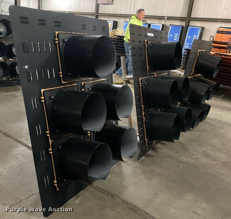 image for item MG9868 Stop lights