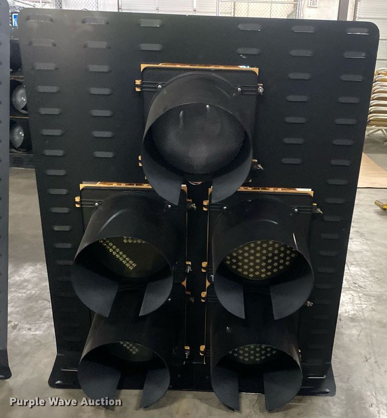 image for item MG9868 Stop lights