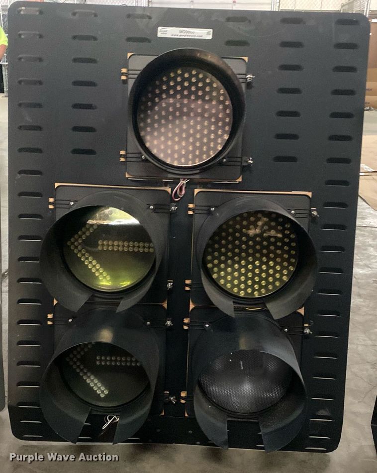 image for item MG9868 Stop lights