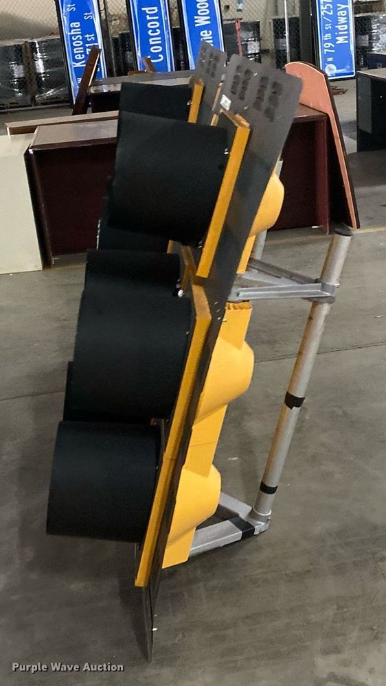 image for item MG9869 (2) stop lights