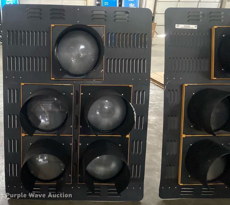 image for item MG9869 (2) stop lights
