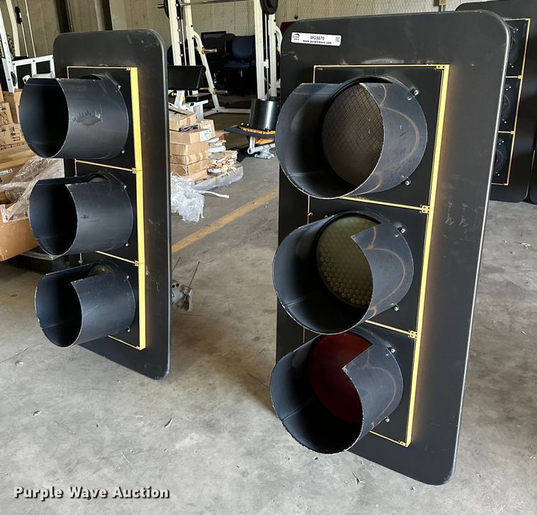 image for item MG9870 (2) stop lights