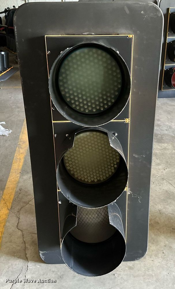 image for item MG9870 (2) stop lights