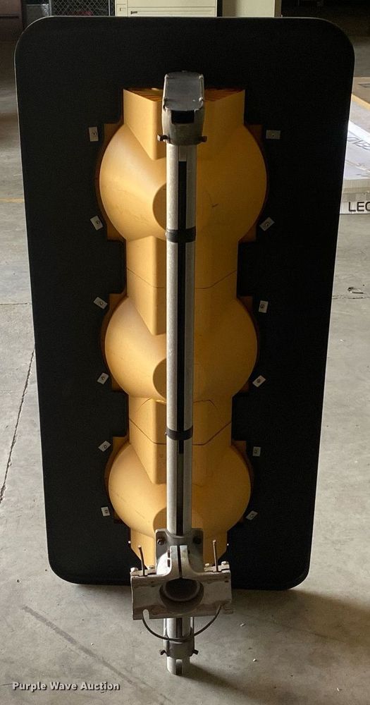 image for item MG9871 Stop light