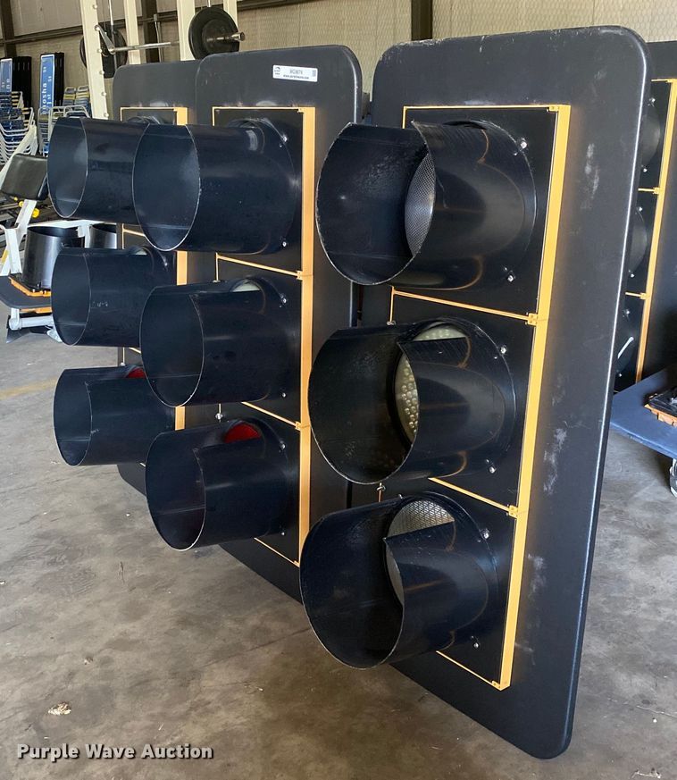 image for item MG9874 (3) stop lights