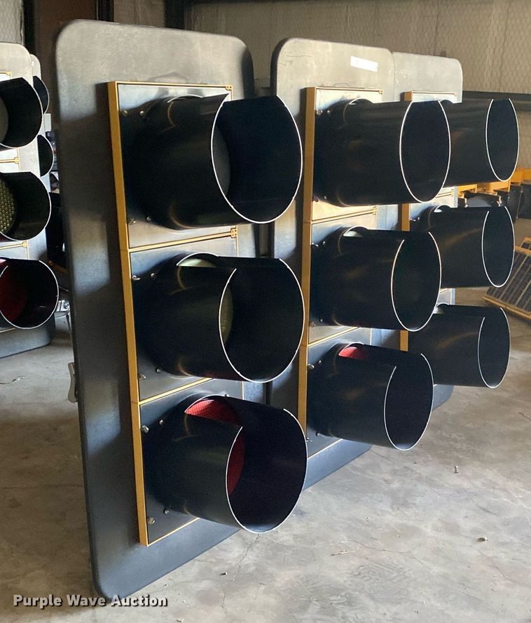 image for item MG9874 (3) stop lights