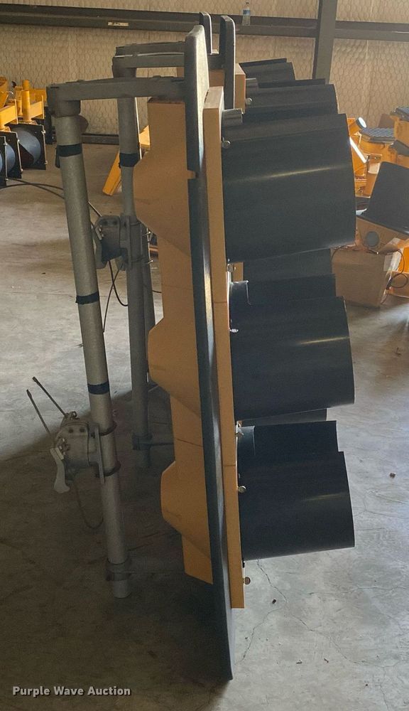 image for item MG9874 (3) stop lights