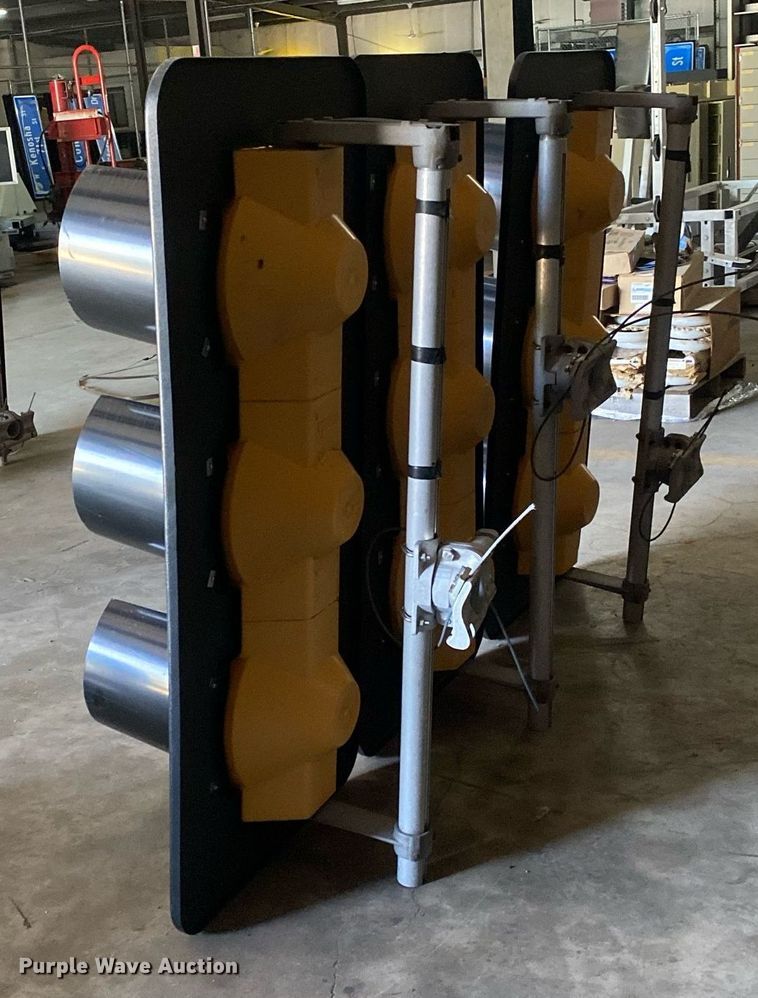 image for item MG9874 (3) stop lights