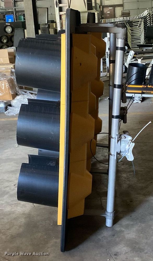 image for item MG9874 (3) stop lights