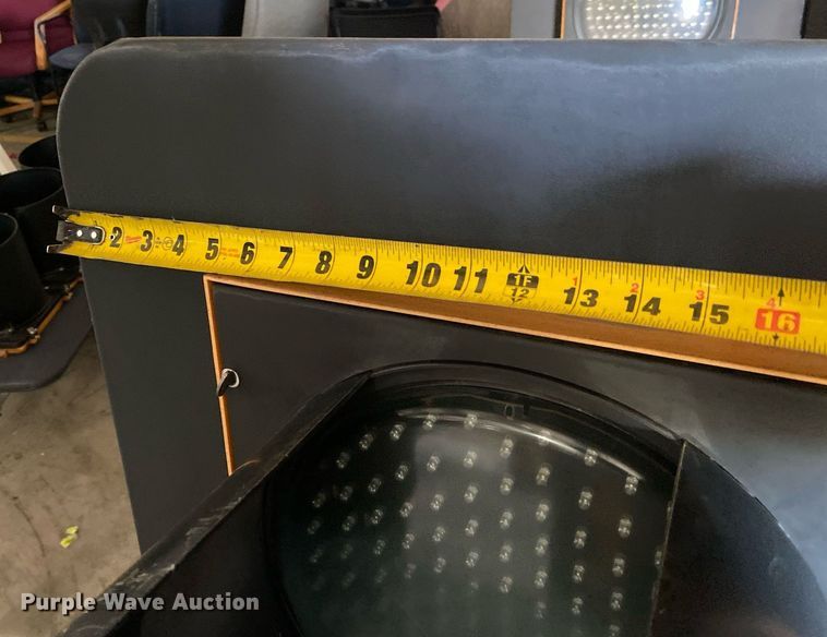 image for item MG9875 (4) stop Lights