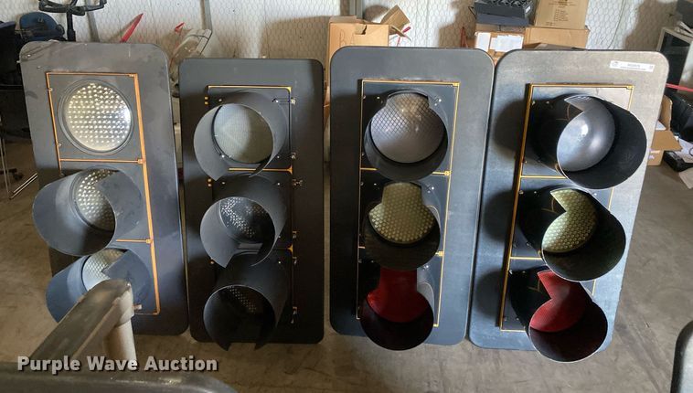 image for item MG9876 (4) stop Lights