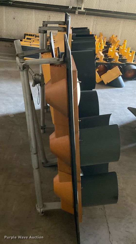 image for item MG9876 (4) stop Lights