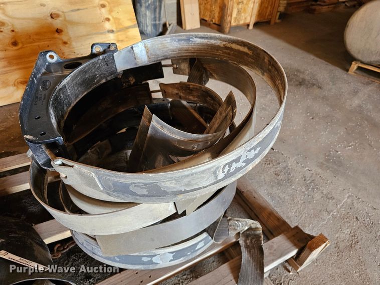 image for item MI9424 Truck parts