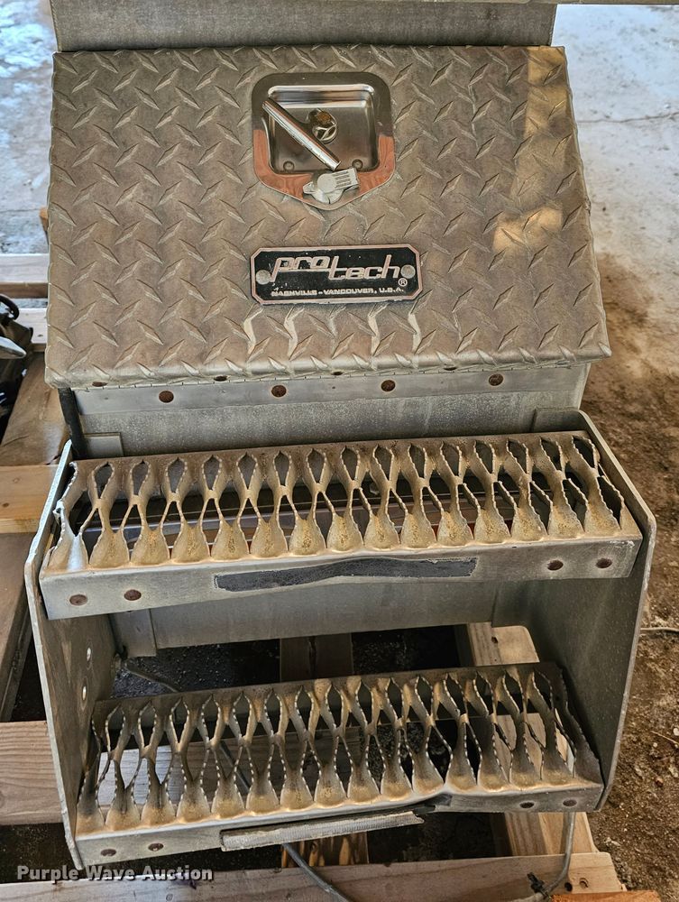 image for item MI9424 Truck parts