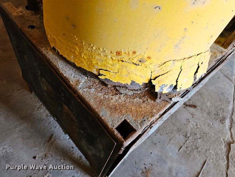 image for item MI9425 Landa VHG4-2000  pressure washer