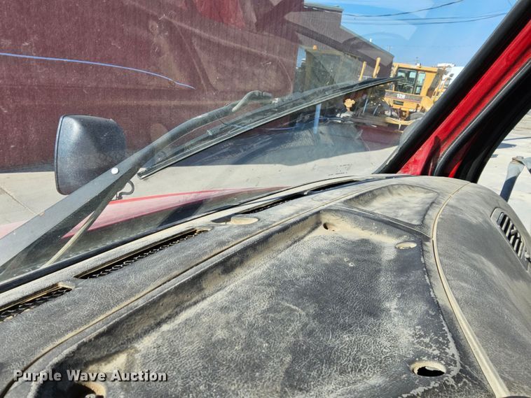 image for item MI9431 2002 Sterling L-Line  dump truck