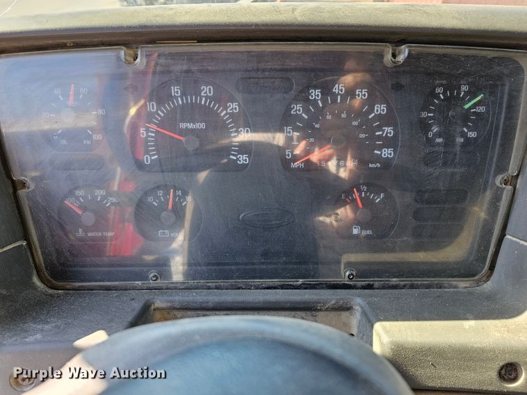 image for item MI9431 2002 Sterling L-Line  dump truck