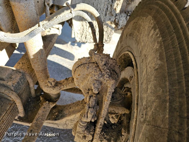 image for item MI9431 2002 Sterling L-Line  dump truck