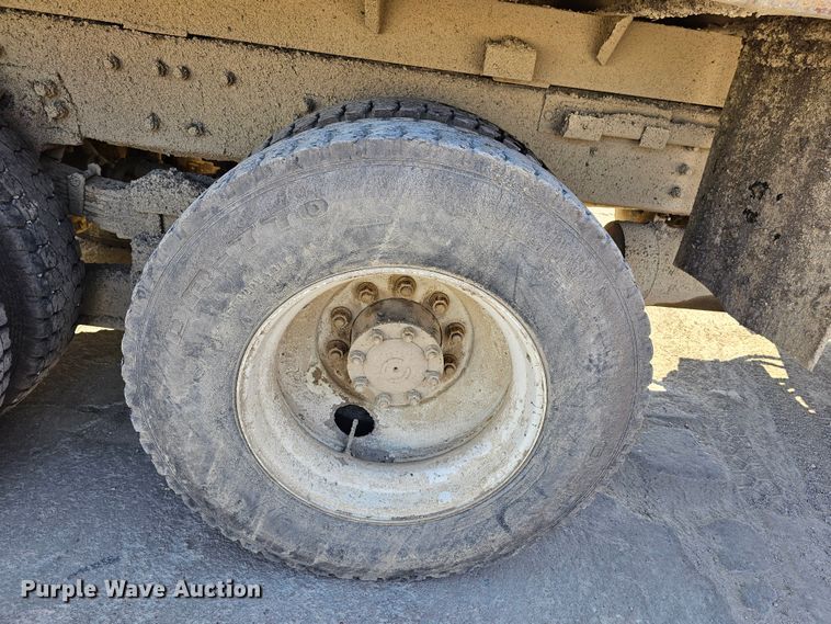 image for item MI9431 2002 Sterling L-Line  dump truck