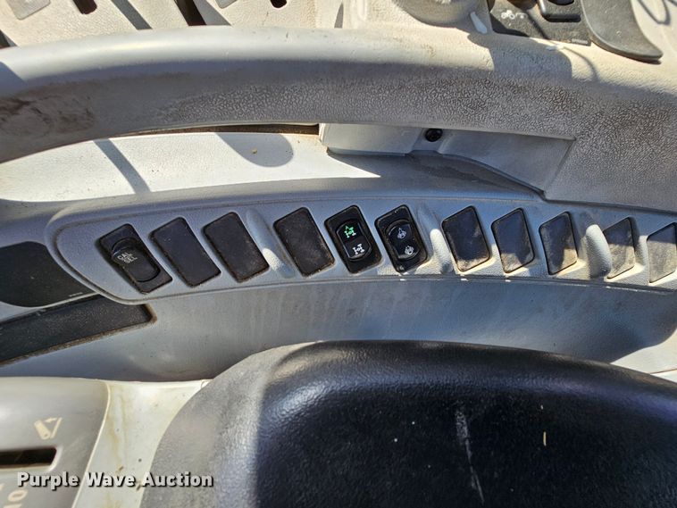 image for item MI9432 2012 New Holland T6020 Plus  MFWD tractor