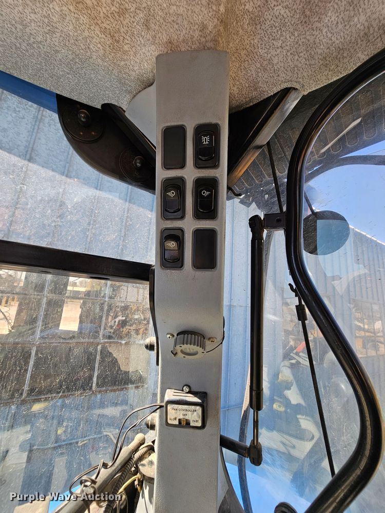 image for item MI9432 2012 New Holland T6020 Plus  MFWD tractor