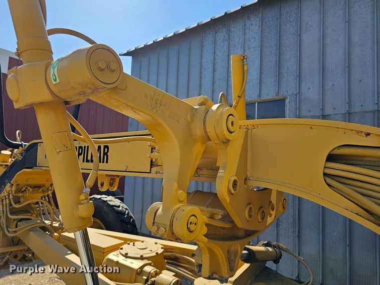 image for item MI9433 1991 Caterpillar 120G  motor grader