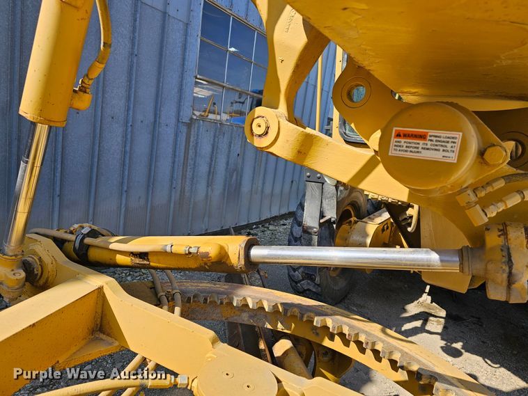 image for item MI9433 1991 Caterpillar 120G  motor grader