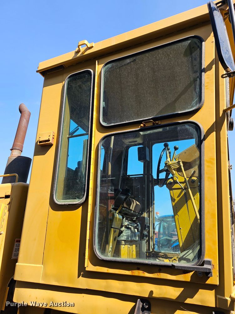 image for item MI9433 1991 Caterpillar 120G  motor grader