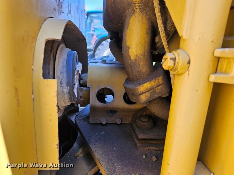 image for item MI9433 1991 Caterpillar 120G  motor grader