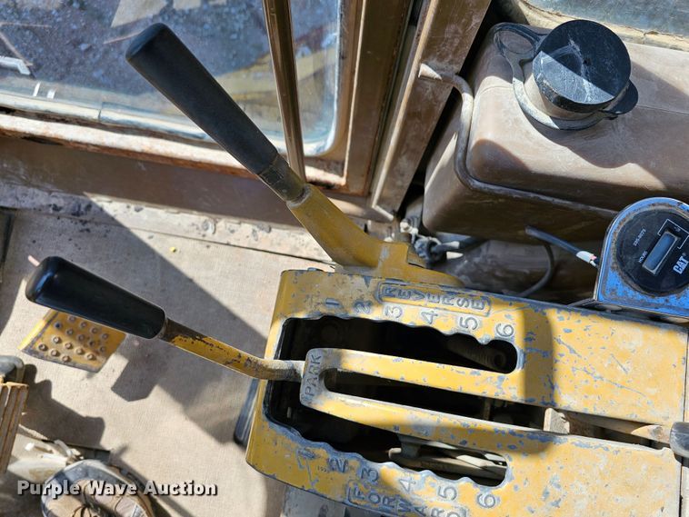 image for item MI9433 1991 Caterpillar 120G  motor grader