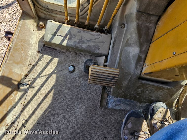 image for item MI9433 1991 Caterpillar 120G  motor grader