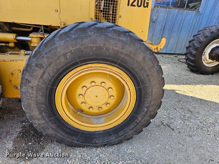 image for item MI9433 1991 Caterpillar 120G  motor grader