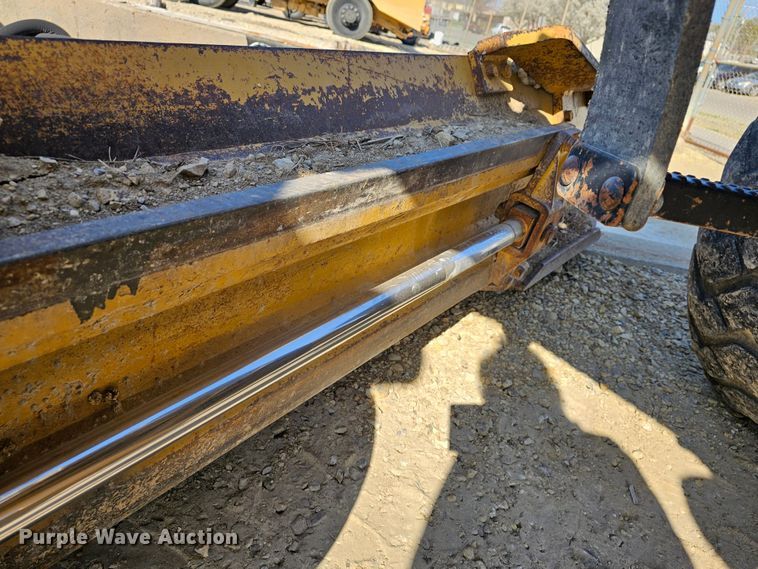 image for item MI9434 1991 Caterpillar 120G  motor grader