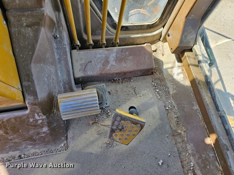 image for item MI9434 1991 Caterpillar 120G  motor grader