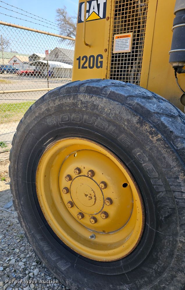 image for item MI9434 1991 Caterpillar 120G  motor grader