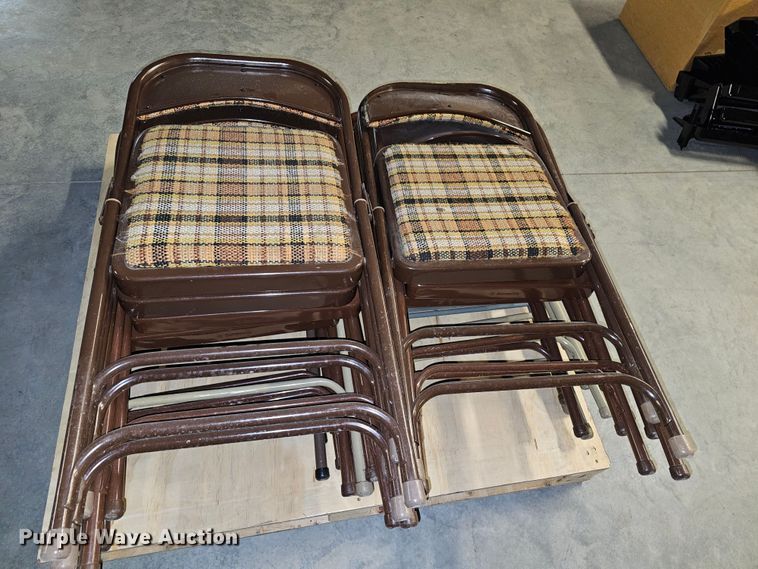 image for item MI9435 Approximately 49 chairs