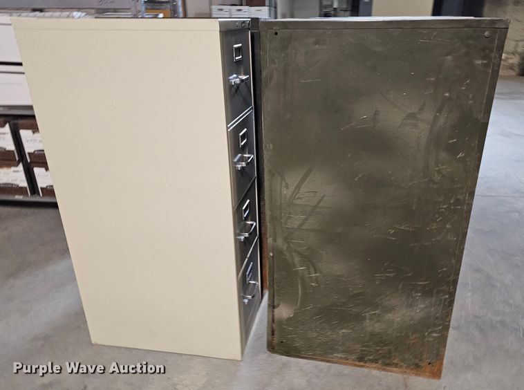 image for item MI9437 (8) cabinets