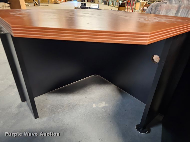 image for item MI9438 Desk