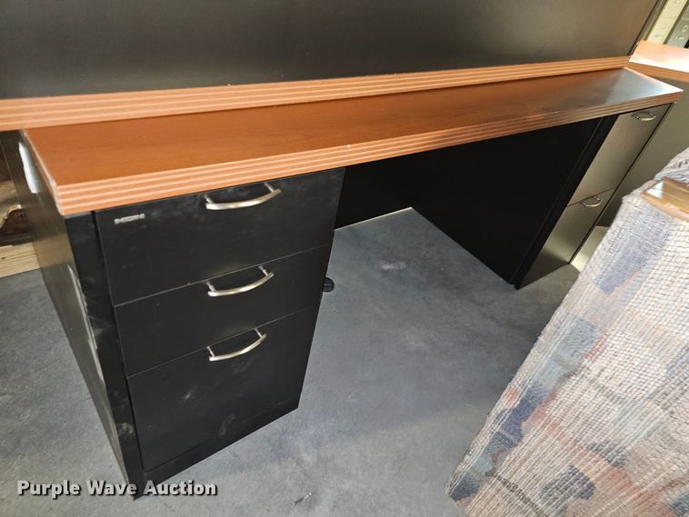 image for item MI9438 Desk