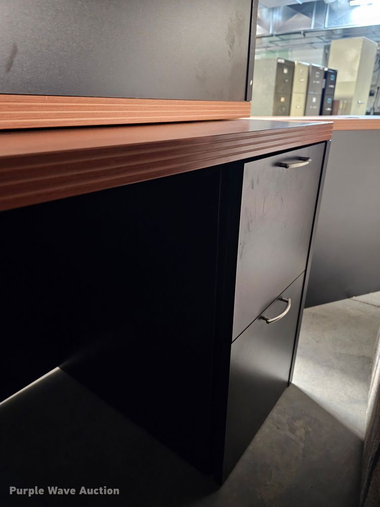 image for item MI9438 Desk