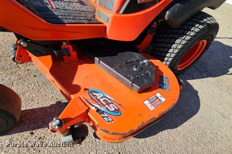 image for item MI9464 2017 Kubota ZD1211L  ZTR lawn mower