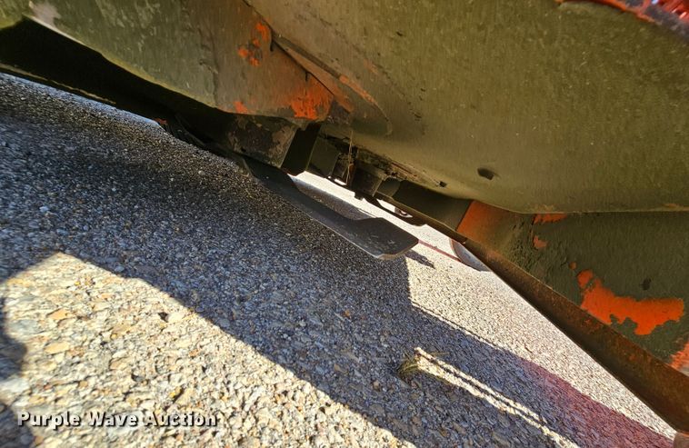 image for item MI9464 2017 Kubota ZD1211L  ZTR lawn mower